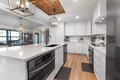 407 Windmill Road, Burnet, TX 78611 - Photo 11