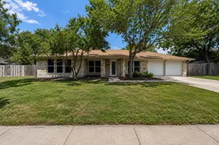 1403 Creekview Dr, Round Rock, TX 78681 - Photo 1