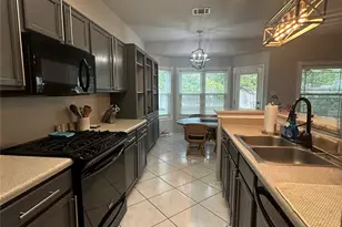 1514 Lobo Mountain Ln, Round Rock, TX 78664 - Photo 5