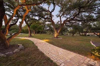 5200 Bell Springs Road, Dripping Springs, TX 78620 - Photo 37