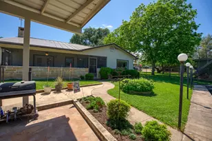 213 Lakeview, Llano, TX 78643 - Photo 29