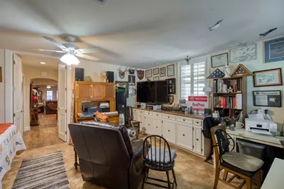 213 Lakeview, Sunrise Beach, TX 78643 - Photo 17