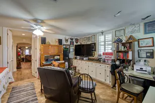 213 Lakeview, Llano, TX 78643 - Photo 17