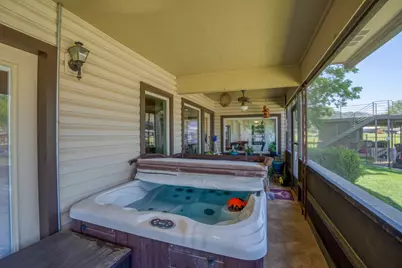 213 Lakeview, Llano, TX 78643 - Photo 33