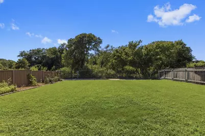 1901 Dragonfly Lp, Bastrop, TX 78602 - Photo 25