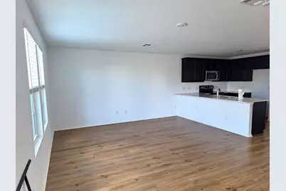 133 All American Way, Jarrell, TX 76537 - Photo 5