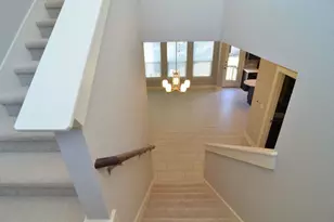 2921 Bond Dr, Austin, TX 78741 - Photo 11