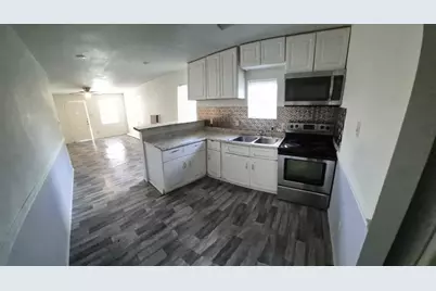 468 W Washington (2 Lots) Street, Giddings, TX 78942 - Photo 5