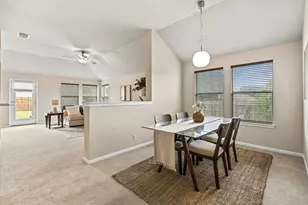 356 Discovery, Kyle, TX 78640 - Photo 9