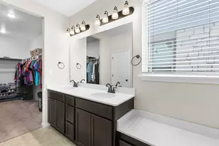 229 Treadwell Ln, Kyle, TX 78640 - Photo 13