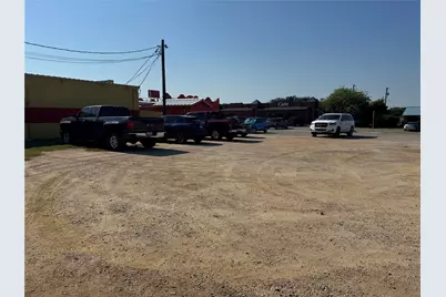 2202 - 2204 N US Highway 281 Highway N, Marble Falls, TX 78654 - Photo 3