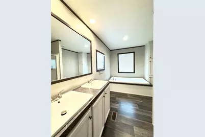 268 Flaming Oak Drive, Bastrop, TX 78602 - Photo 11