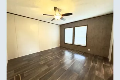 268 Flaming Oak Drive, Bastrop, TX 78602 - Photo 7