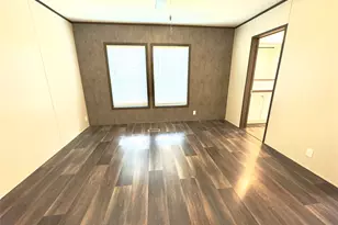 268 Flaming Oak Dr, Bastrop, TX 78602 - Photo 9