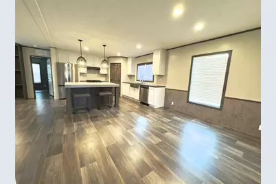 268 Flaming Oak Drive, Bastrop, TX 78602 - Photo 5