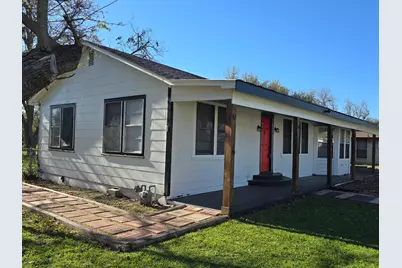 305 N 5th Street, Thorndale, TX 76577 - Photo 3