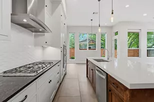 1307 Clifford Ave, Austin, TX 78702 - Photo 13