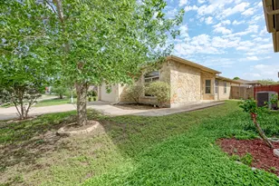 12413 Walter Vaughn Dr, Manor, TX 78653 - Photo 3