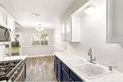 9708 Moorberry Street, Austin, TX 78729 - Photo 9