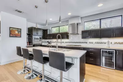 815 Columbus Street, Austin, TX 78704 - Photo 5