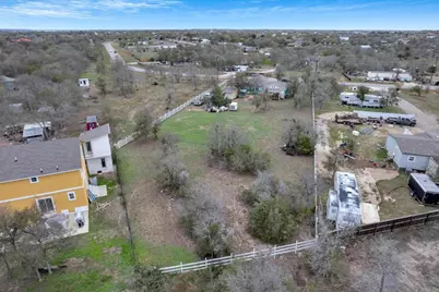 354 Oak Arbor Trail, Del Valle, TX 78617 - Photo 39