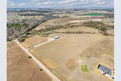 779 County Road 329 Road, Granger, TX 76530 - Photo 5