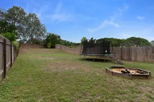 925 Stampede Rd, San Marcos, TX 78666 - Photo 5