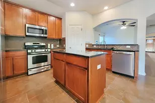 10648 Royal Tara Cove, Austin, TX 78717 - Photo 5