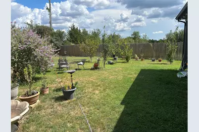 111 Forego Drive, Elgin, TX 78621 - Photo 29