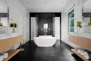 4402 Aqua Verde Dr, Austin, TX 78746 - Photo 15