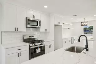 5101 Woodmoor Dr, Austin, TX 78721 - Photo 15