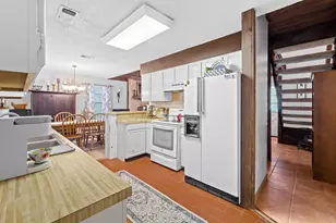 103 S Laurelwood Dr Dr S, Austin, TX 78733 - Photo 11