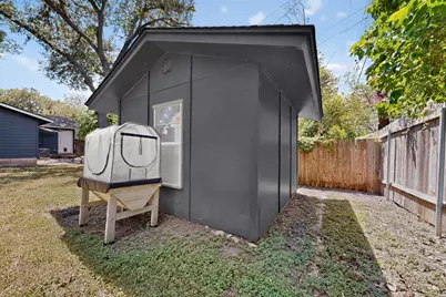 302 Rowland Drive, Austin, TX 78745 - Photo 29