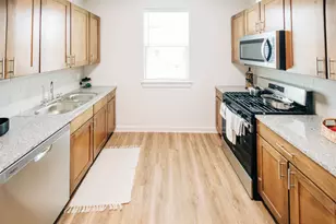 7051 Meadow Lake Blvd, Austin, TX 78744 - Photo 9