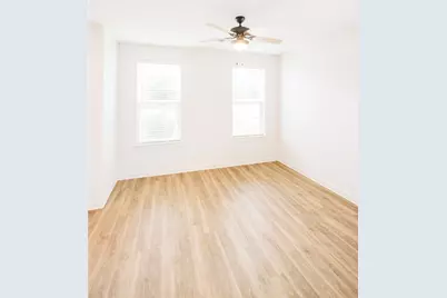 7051 Meadow Lake Boulevard #10103, Austin, TX 78744 - Photo 11