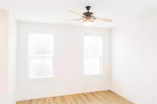 7051 Meadow Lake Blvd, Austin, TX 78744 - Photo 11