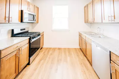 7051 Meadow Lake Boulevard #10103, Austin, TX 78744 - Photo 7