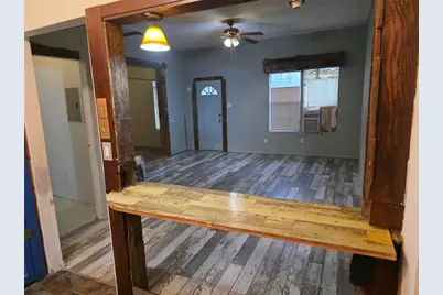 200 W Moerbe Street, Thorndale, TX 76577 - Photo 7