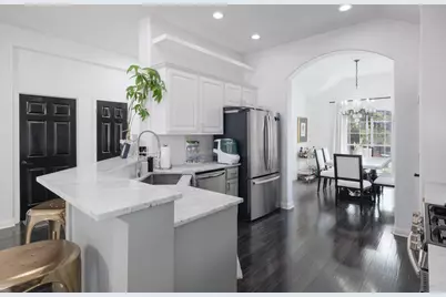 2425 National Park Boulevard, Austin, TX 78747 - Photo 9
