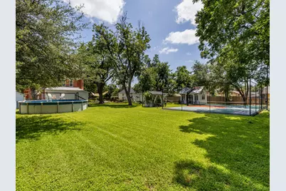 1220 W Lake Drive, Taylor, TX 76574 - Photo 27