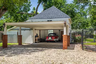 1220 W Lake Dr, Taylor, TX 76574 - Photo 33