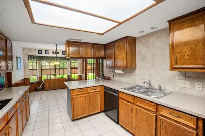 11505 D K Ranch Road, Austin, TX 78759 - Photo 17