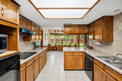 11505 D K Ranch Road, Austin, TX 78759 - Photo 19