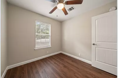 4904 Gnarled Oak Cove, Austin, TX 78744 - Photo 5