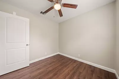 4904 Gnarled Oak Cove, Austin, TX 78744 - Photo 11