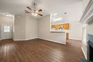 4904 Gnarled Oak Cove, Austin, TX 78744 - Photo 15