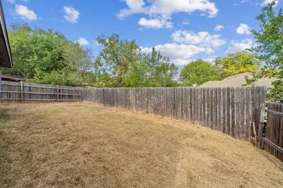 4904 Gnarled Oak Cove, Austin, TX 78744 - Photo 37
