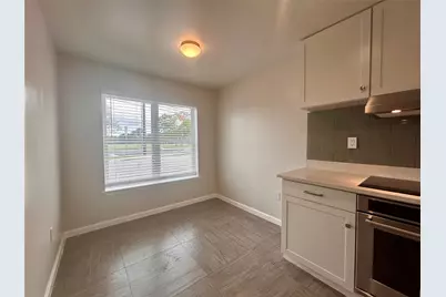 901 E 40th Street #102, Austin, TX 78751 - Photo 3