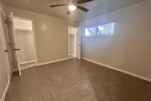 901 E 40th St, Austin, TX 78751 - Photo 9