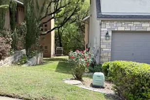 12 Treemont Dr, Austin, TX 78746 - Photo 3